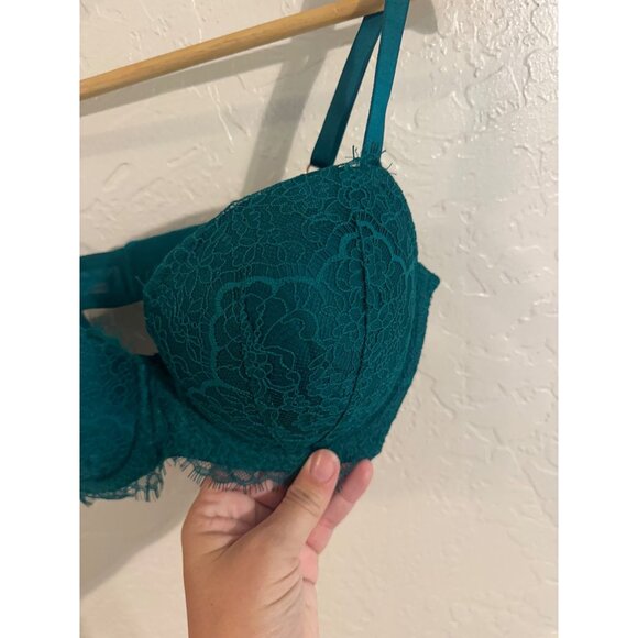 Victoria’s Secret Dream Angels Turquoise Lace Lined Demi Bra - Picture 5 of 13